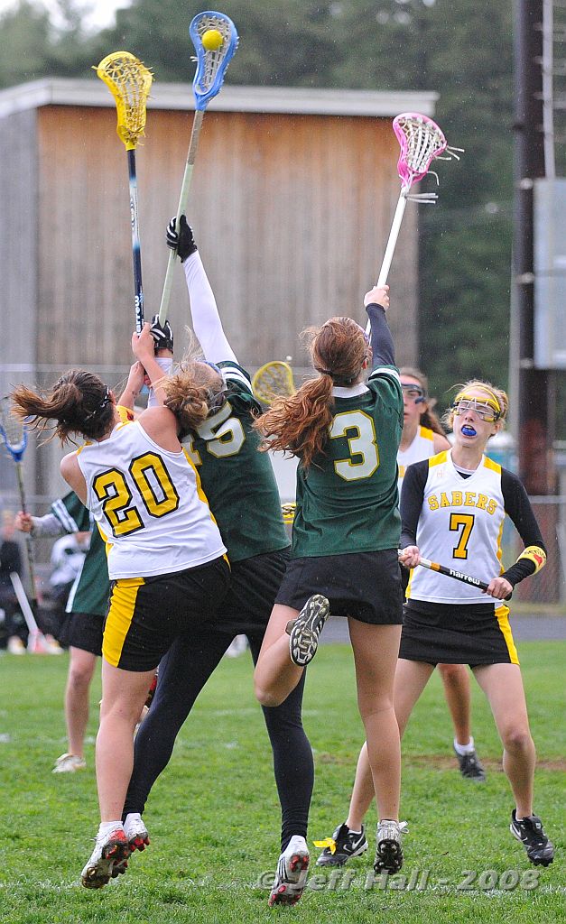 JLH_1172.JPG - Jump ball after the face off